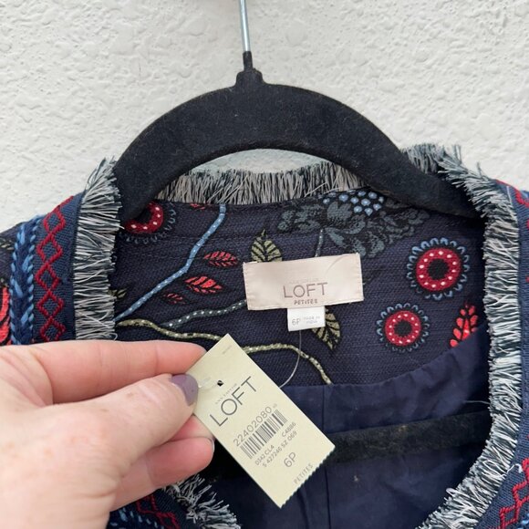 Loft Primavera Strawberry Floral Fringe Open Front Blazer Womens 6 Petite NEW - Picture 2 of 6